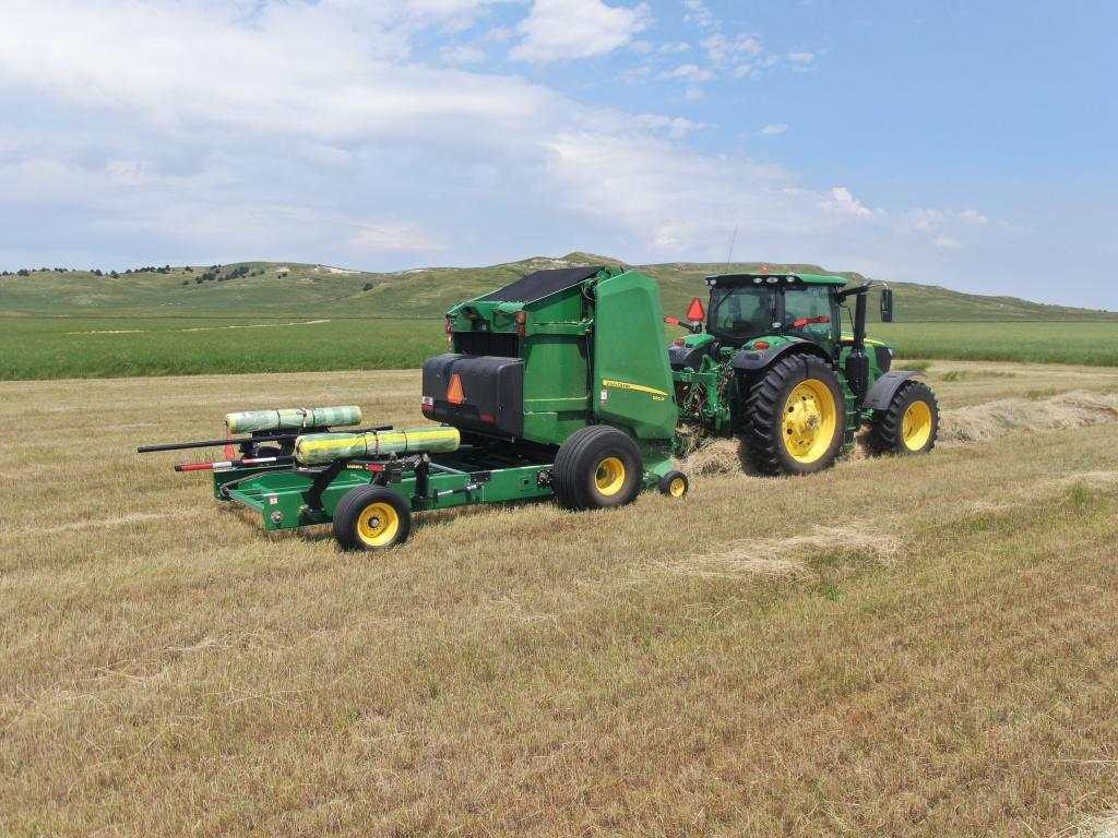 Lankota Net Wrap Assist Suits John Deere Balers | LANRB18222